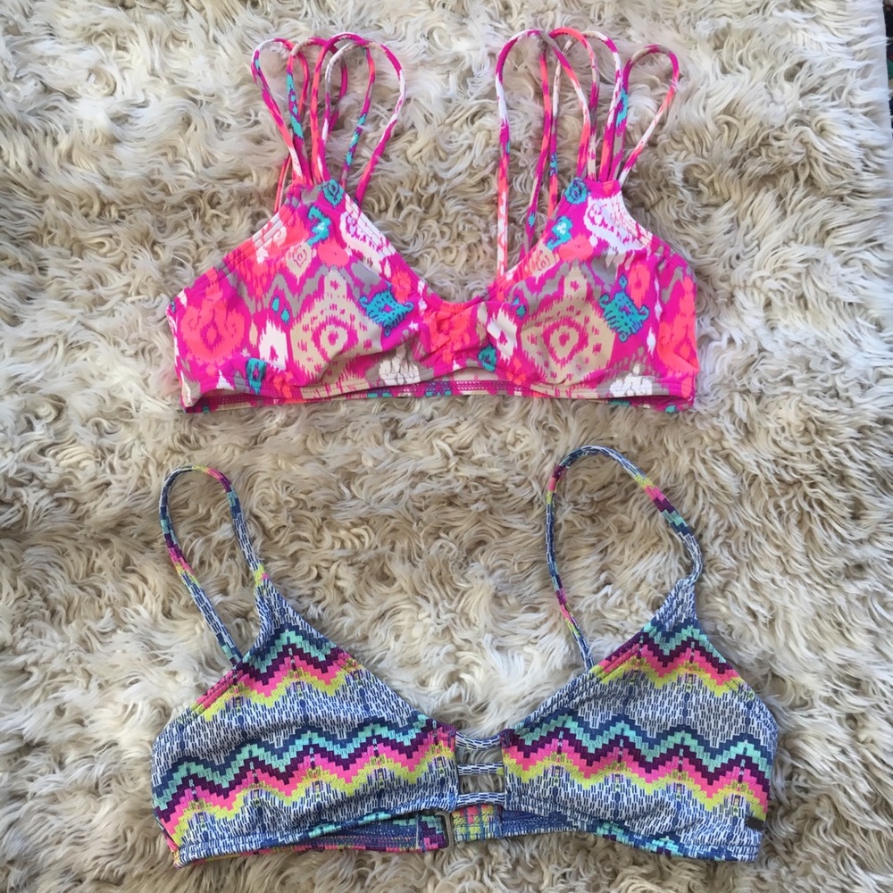 Roxy and O’Neill bikini top bundle